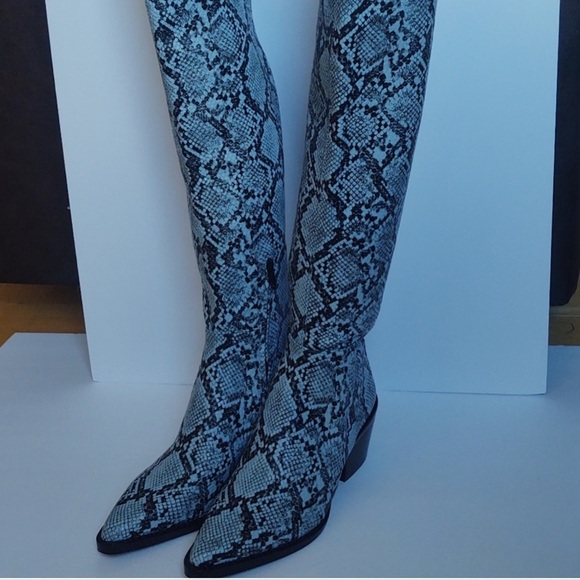 NWT Gianni Bini Alyiraa Snake Print Over-The-Knee Boots Size 6.5 - Picture 6 of 6
